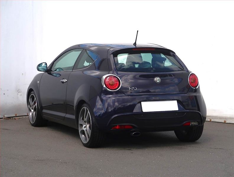 Alfa Romeo MiTo (2013) 1.4 MultiAir, Serv.kniha - fotka 4 z 18