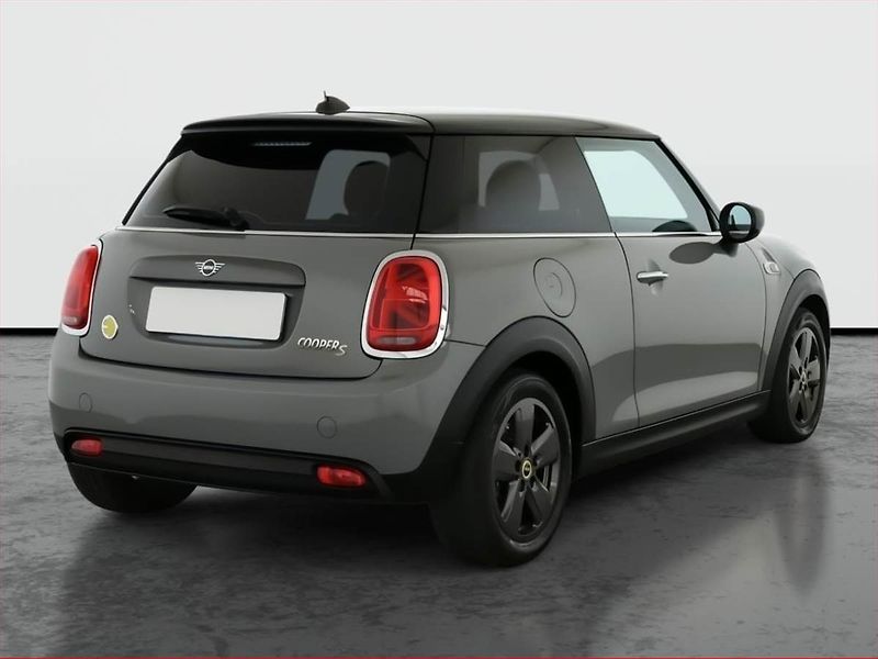 Mini Ostatní (2021) Cooper SE 32 kWh, SoH 94% - fotka 5 z 20