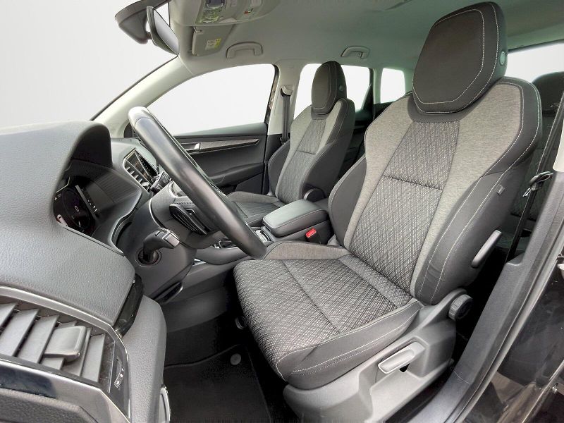 Škoda Karoq (2023) 1.5 TSI 110kW DSG Style Plus - fotka 24 z 32