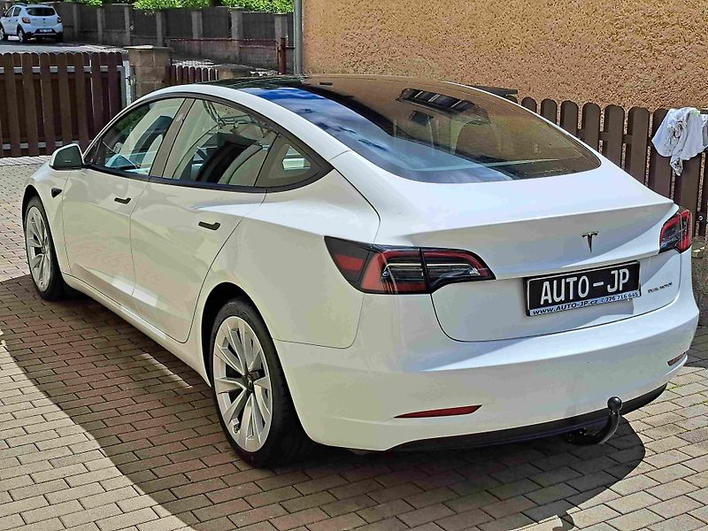 Tesla Model 3 AWD Long Range SOH-92% - fotka 5 z 17