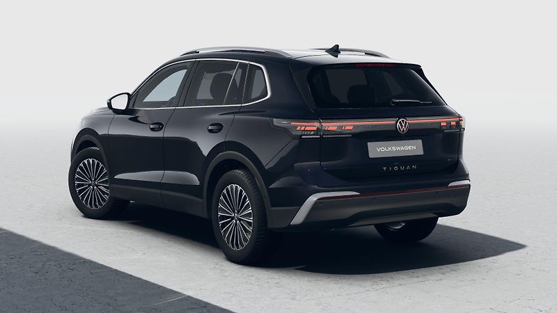 Volkswagen Tiguan (2026) 1,5 eTSI 110 kW mHEV - fotka 2 z 11