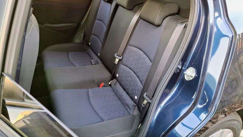 Mazda 2 1.5 66 kw servisní historie - fotka 23 z 39