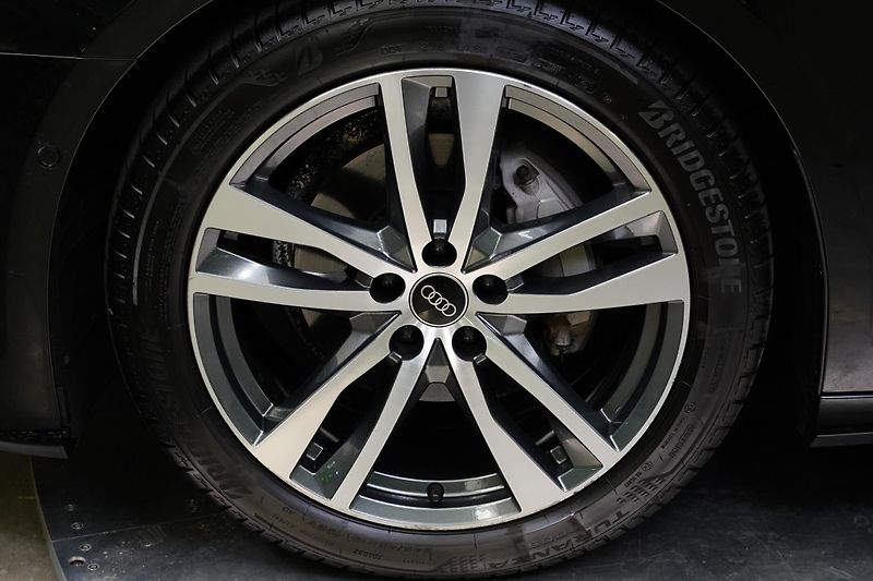 Audi A6 - fotka 10 z 28