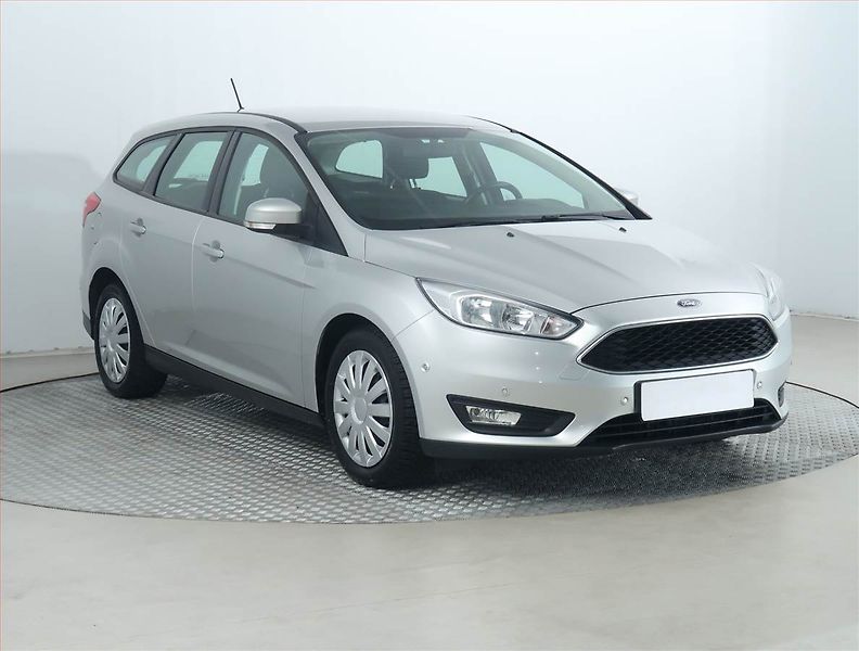 Ford Focus (2018) 1.5 TDCi, Navi, Tempomat - fotografie inzerátu