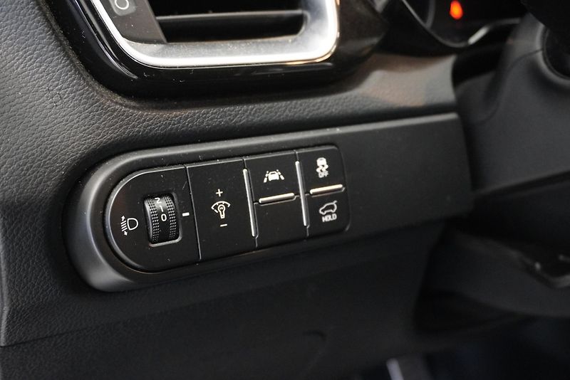 Kia ProCeed 1.6 T-GDI 150kW GT-LINE AUT - fotka 15 z 31