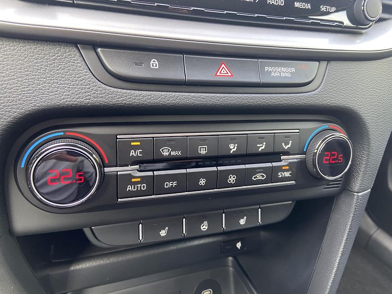 Kia Ceed SW (2025) TOP+Business