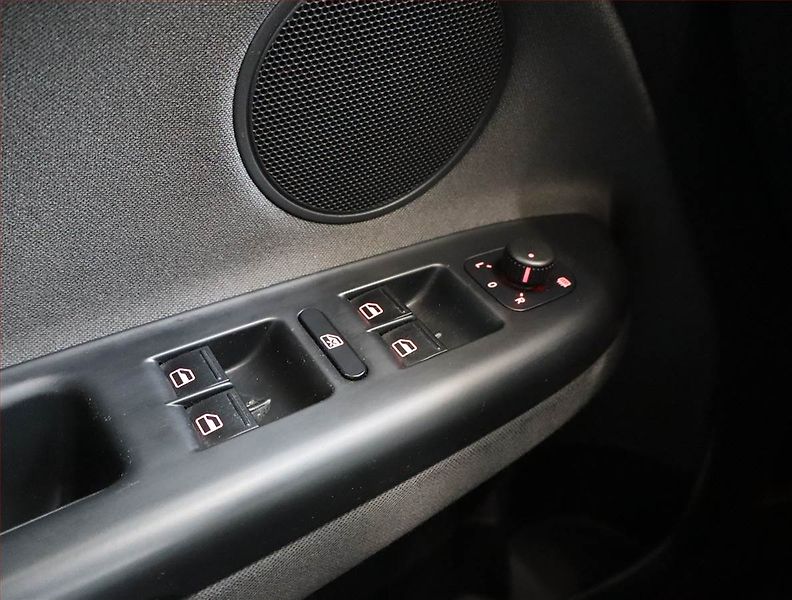 Volkswagen Golf Plus (2010) 1.4 TSI, Tempomat - fotka 18 z 19