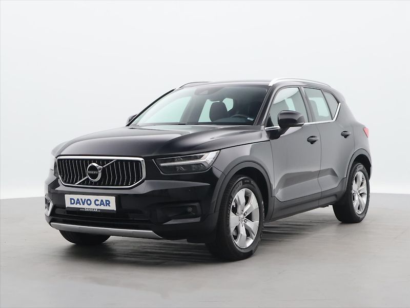 Volvo XC40 2,0 D3 110kW Aut. Inscription - fotka 3 z 32