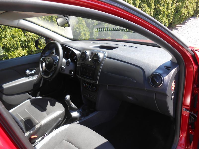 Dacia Sandero STEPWAY,LPG,KLIMA,LED,KAMERA! - fotka 15 z 44