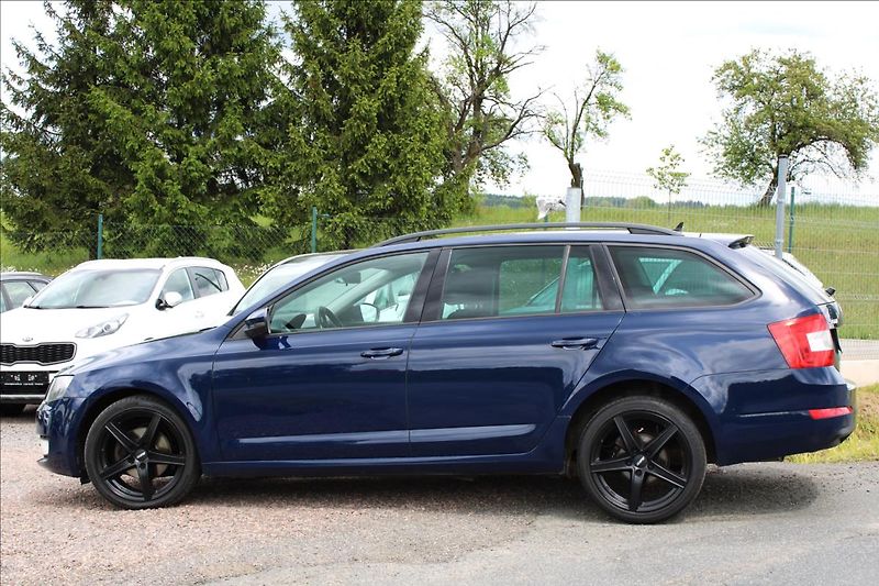 Škoda Octavia 2,0 TDi Ambition, 1.maj, NAVI - fotka 7 z 24