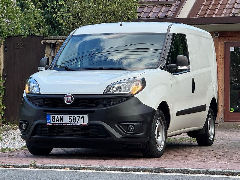 Fiat Dobló cargo 1.3 ČR 1.MAJ, DPH NEHAVAROVÁNO - fotka 3 z 25
