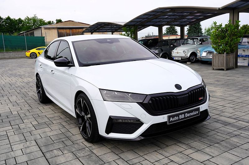 Škoda Octavia RS 2.0 TDI 4x4/147kW/DSG/ČR - fotka 8 z 45