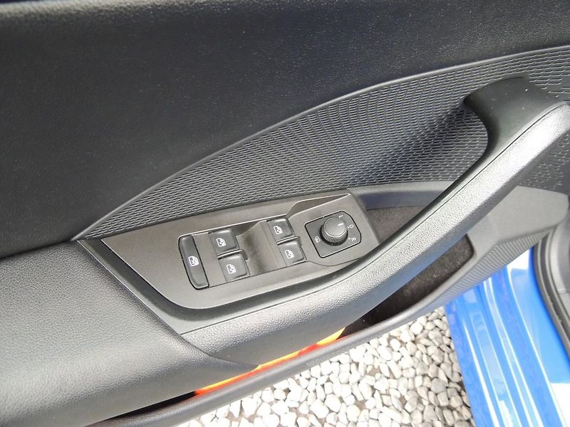 Škoda Octavia (2021) 2.0TDi Combi,85kw,Ambition - fotka 23 z 41