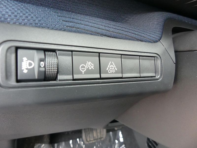 Citroën C3 Aircross (2026) COLLECTION Hybrid 145k Automat - fotka 22 z 23