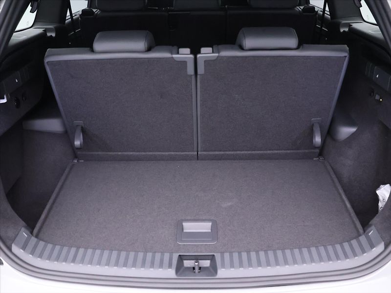 Škoda Kodiaq 2,0 TDI DSG 4x4 Sportline 7-Mí - fotka 6 z 42