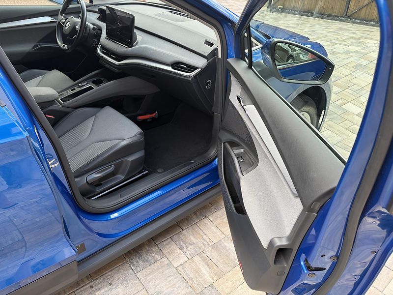 Škoda Enyaq (2021)  80, 150kw, SOH 93%, tažné - fotka 13 z 14