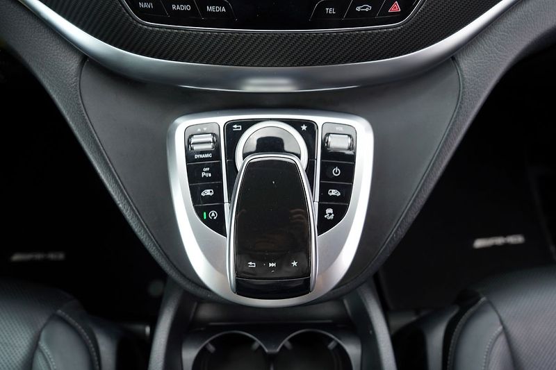 Mercedes-Benz Třídy V V 250d L 4Matic Exclusive AMG - fotka 44 z 46