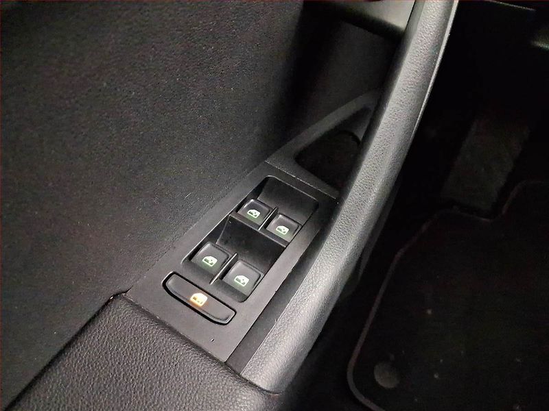 Škoda Octavia (2015) RS 2.0 TDI, Automat, Kůže - fotka 18 z 20