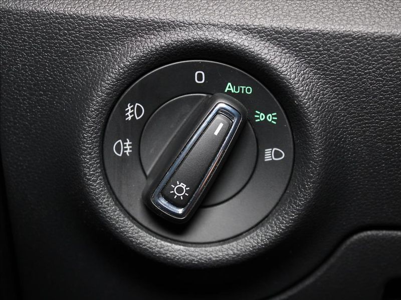 Škoda Scala 1,5 TSi 110kW DSG Style 1.maj. - fotka 16 z 23