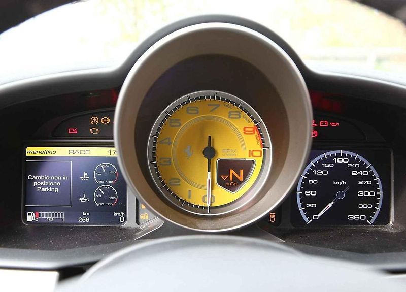 Pokud bude policejní Ferrari využívat svůj potenciál naplno, pak se hodně prodraží