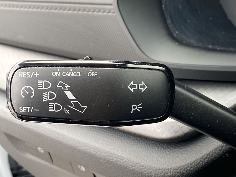 Škoda Octavia (2024) 1.5 TSI M-HEV DSG Ambition - fotka 16 z 28