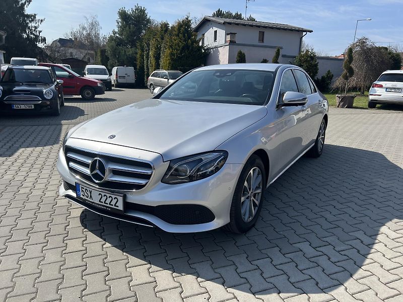 Mercedes-Benz Třídy E E 350d 190kW nové v ČR 58639km - fotka 5 z 61