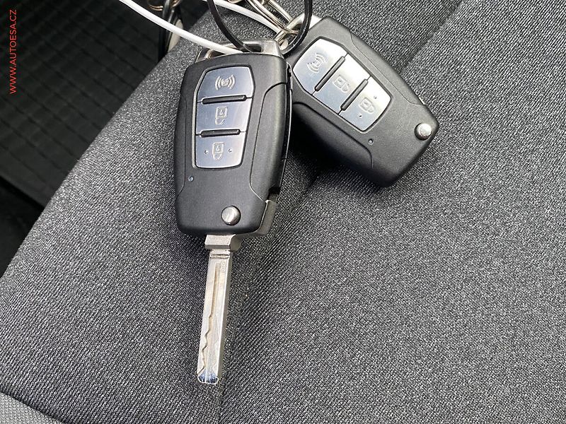 SsangYong Korando (2021) 1.5T-GDi, 1.maj,ČR, TZ - fotka 19 z 20