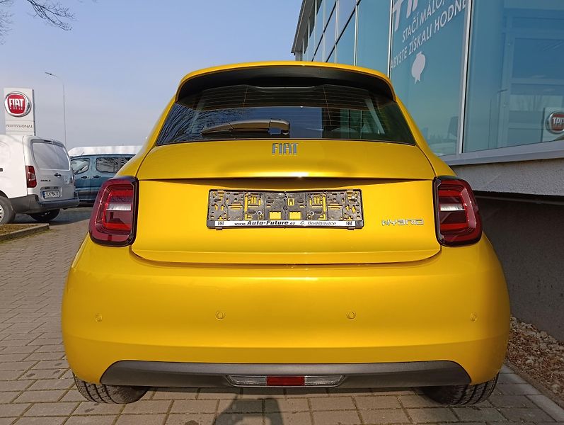Fiat 500 (2026) Hybrid Torino 1.0 BSG 65k - fotka 5 z 36