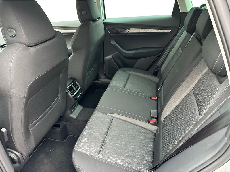 Škoda Karoq Top Selection 1,5 TSI 110 kW 6 - fotka 12 z 21