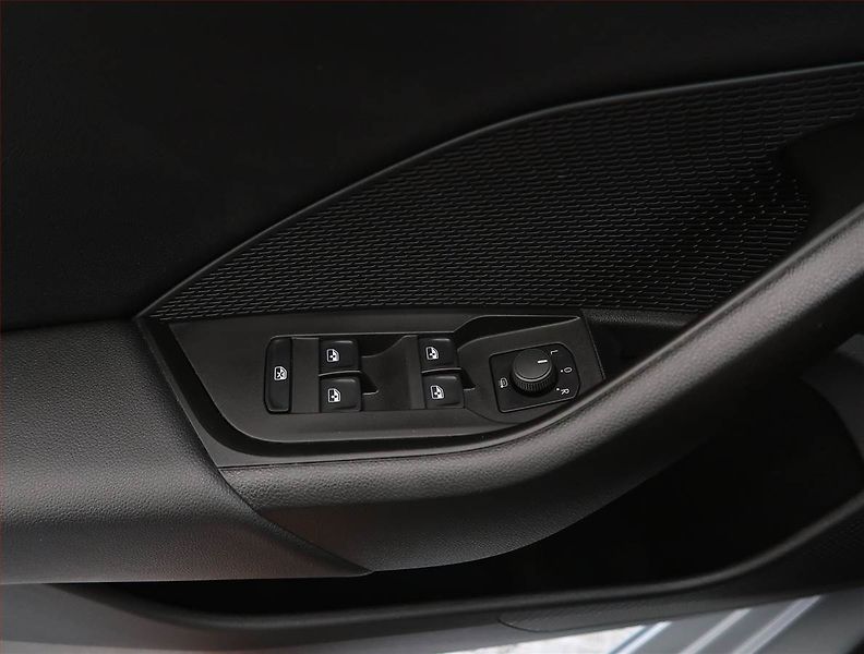 Škoda Octavia (2023) Ambition 2.0 TDI, digi klima - fotka 23 z 24