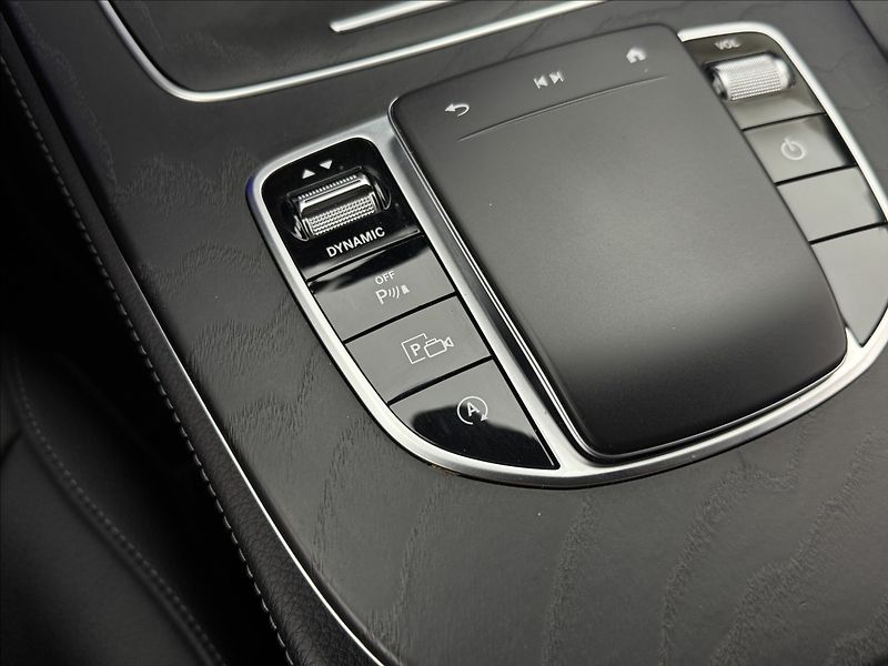 Mercedes-Benz CLS 3,0 450 4M AMG LED KŮŽE 360° - fotka 30 z 47