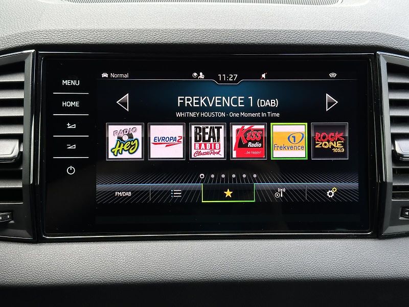 Škoda Karoq 1.5TSi DSG 150PS Sportline Mat - fotka 22 z 36