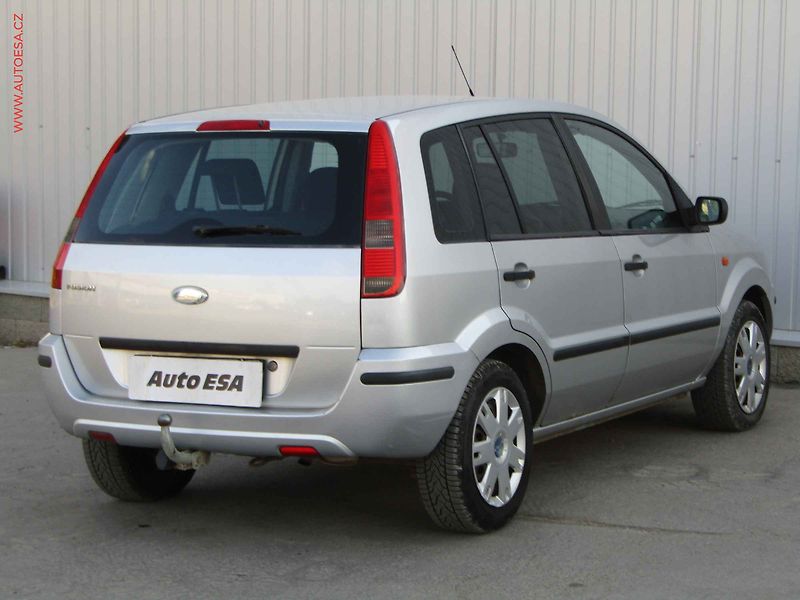 Ford Fusion (2004) 1.4i, AC, TZ - fotka 4 z 14
