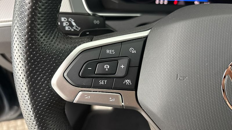 Volkswagen Passat 2.0 TDI DSG 4x4 4motion Alltra - fotka 14 z 32