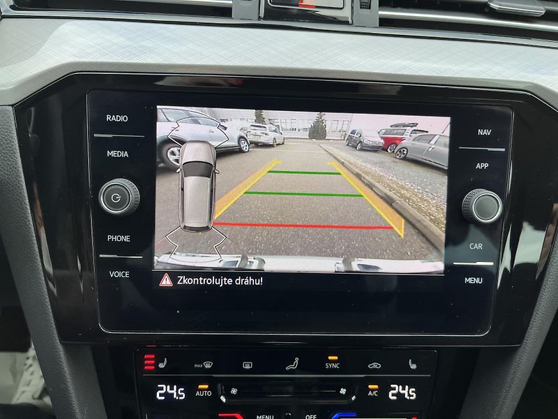 Volkswagen Passat Business 2.0 TDI 110 kW DSG Va - fotka 17 z 23