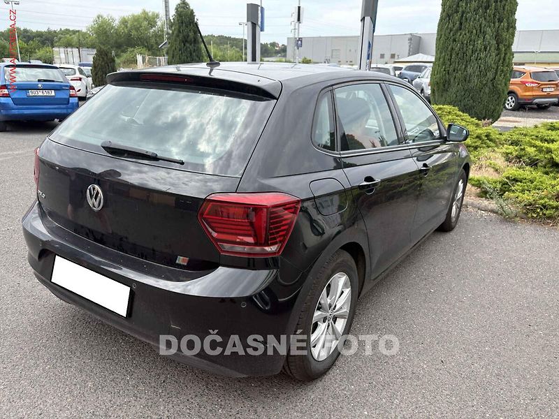 Volkswagen Polo (2018) 1.0TSi, 2.maj,ČR, STK7/28 - fotka 2 z 3
