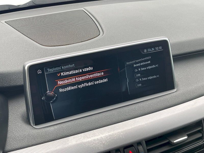 BMW X5 (2017) 3.0 / 230 kW xDrive 40d M-Pake - fotka 25 z 30