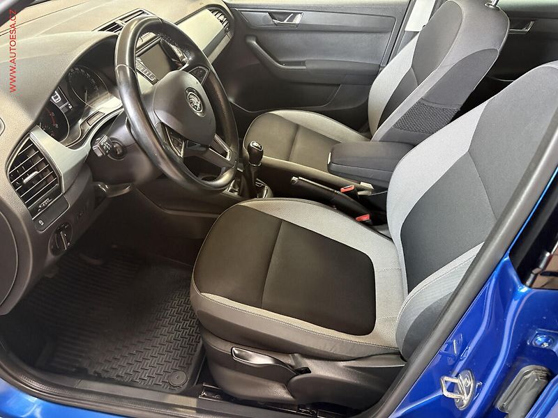 Škoda Fabia (2015) 1.2TSi, ČR, AC, temp, tažné - fotka 9 z 16