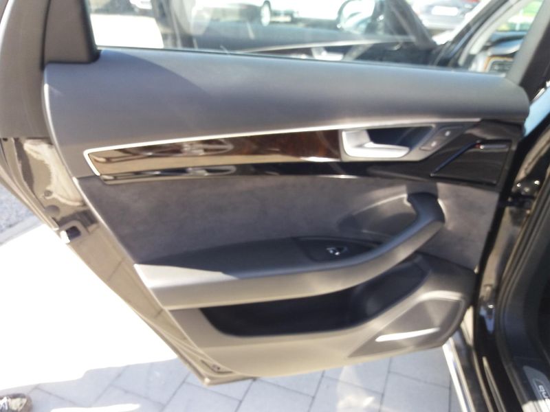 Audi A8 3.0TDi,4X4,NAVI,XENONY! - fotka 21 z 28