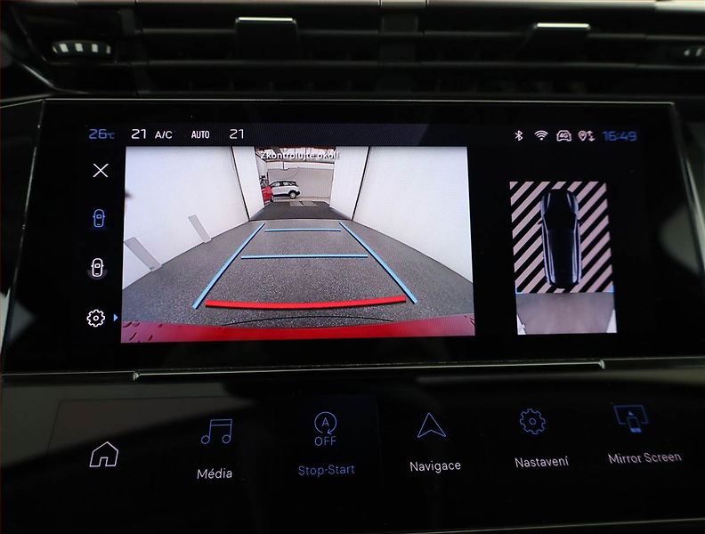 Peugeot 308 (2023) 1.5 BlueHDi, Automat - fotka 14 z 18