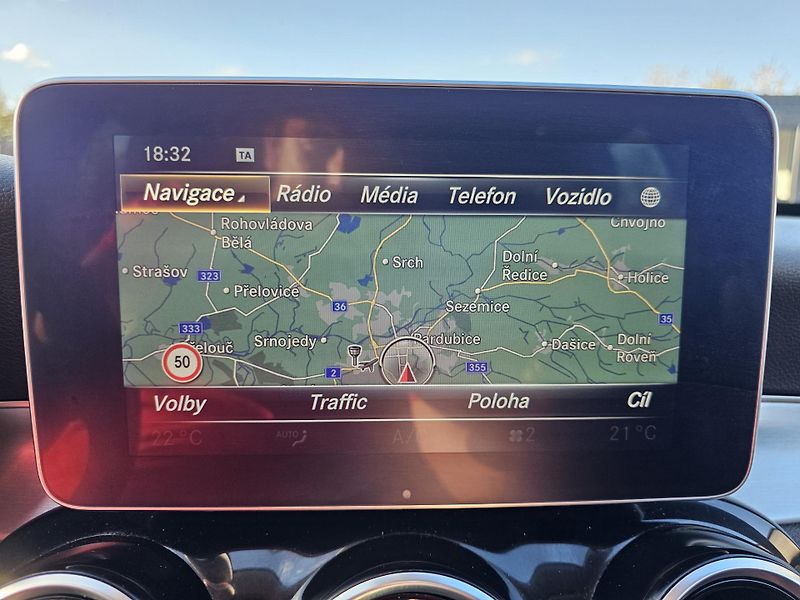Mercedes-Benz Třídy C (2016) C220D 125kW 4MATIC 7G AIRMATIC - fotka 28 z 50
