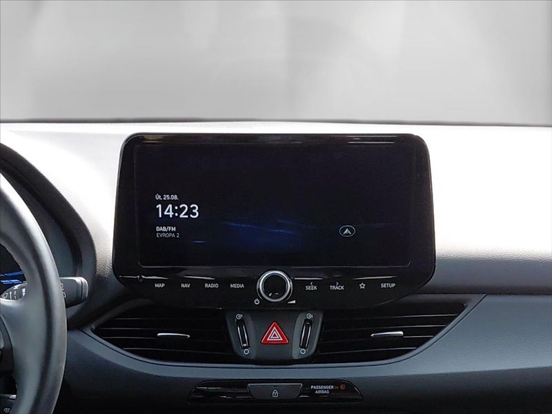 Hyundai i30 1,0   1.0 T-GDi Smart - fotka 18 z 24