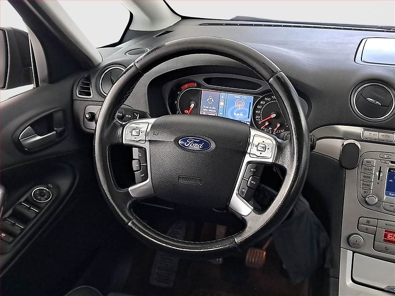 Ford S-MAX (2008) 2.2 TDCi, nová STK, Tažné - fotka 22 z 23