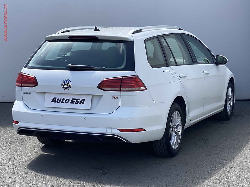 Volkswagen Golf (2017) 1.6 TDi, Comfortline, DSG - fotka 4 z 18