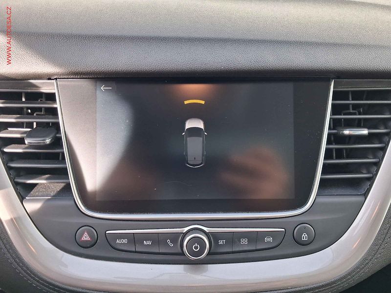 Opel Grandland X (2018) 1.2 T, Innovation, LED, panor - fotka 18 z 19
