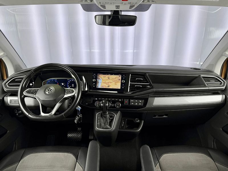 Volkswagen Multivan 2.0TDI 146KW DSG 4M HIGHLINE, - fotka 10 z 21