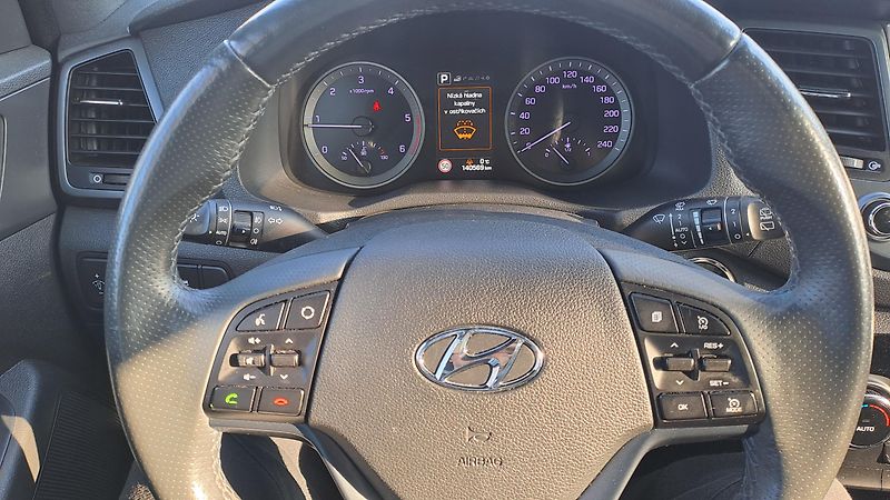 Hyundai Tucson 2.0 CRDI 4x4 Best of Czech - fotka 23 z 26