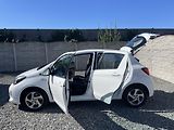 Toyota Yaris 1.5i 16v HYBRID 142TKM TOP 1A! - náhled 144