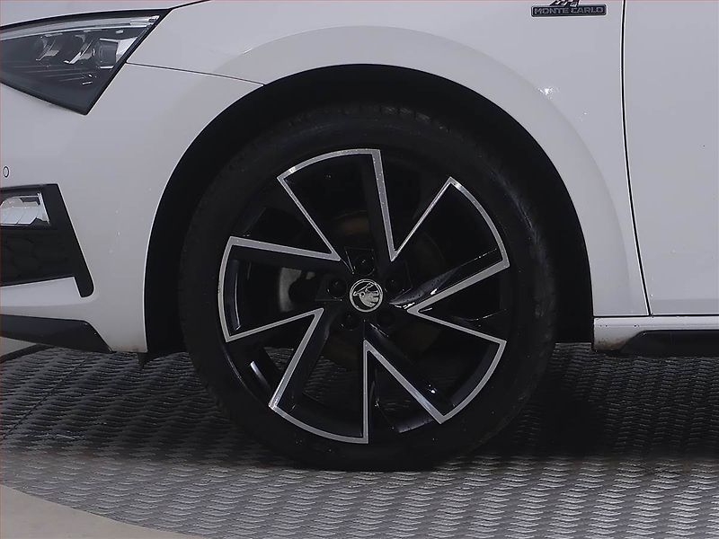 Škoda Scala (2022) Monte Carlo 1.0 TSI, Automat - fotka 15 z 28