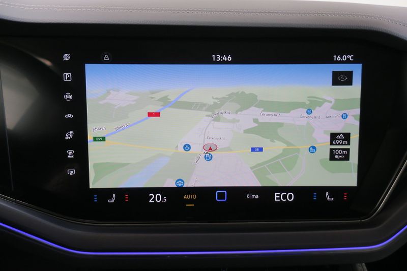 Volkswagen Touareg (2024) R-LINE 3,0TDI 210kW TOP VÝBAVA - fotka 25 z 50